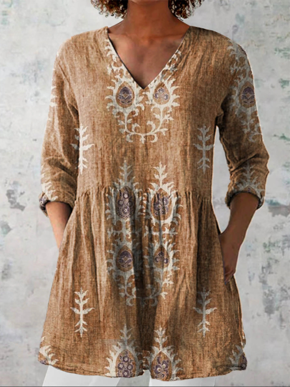 Moreau Lyon | Blusa Larga con Cuello en V para Mujeres