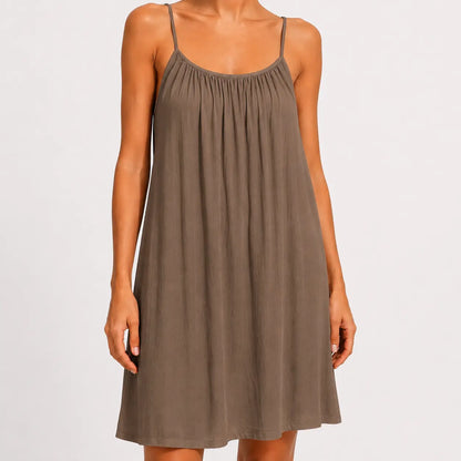 El vestido irresistible – Nace un deseo