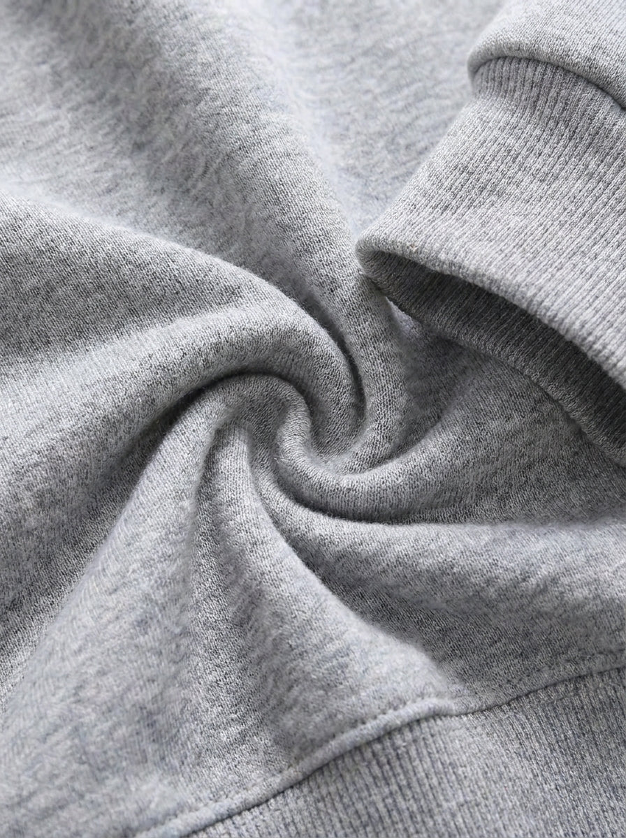 Carmen | Sudadera Oversize con Cuello en V y Corte Asimétrico