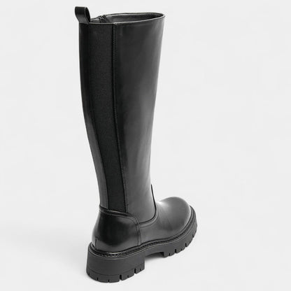 3458 | Botas Negras Clásicas